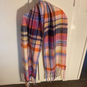 Oversized Wool Scarf